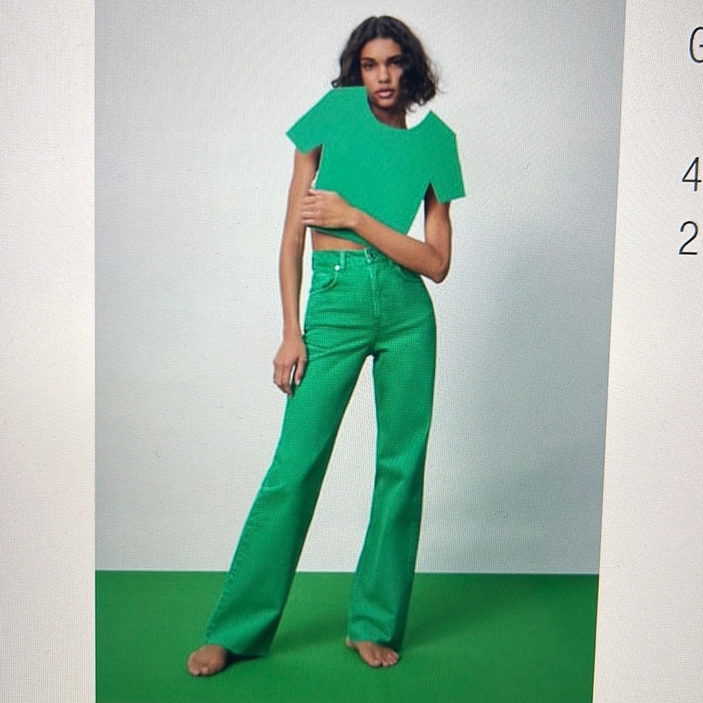 Zara wide leg green jeans. full length. Sz US 6